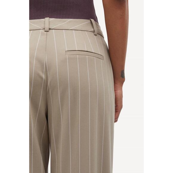 NEW SAMSOE salara trouser in greige